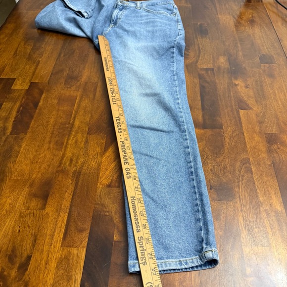 Lee Womens Straight Leg Light Wash Stretch Denim Jeans Size 6 Medium 112353250 - Picture 8 of 12